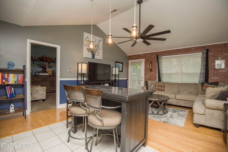 3231 Thomas Hill Way, Knoxville, TN 37917