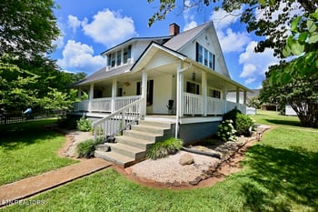 3232 Reiley Dr, Maryville, TN 37801