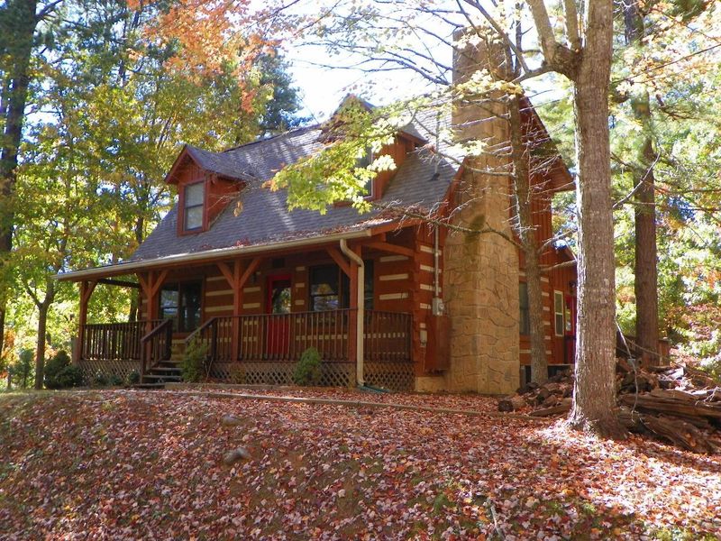 3239 Cove Creek Way, Sevierville, TN 37862