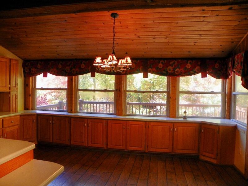 3239 Cove Creek Way, Sevierville, TN 37862