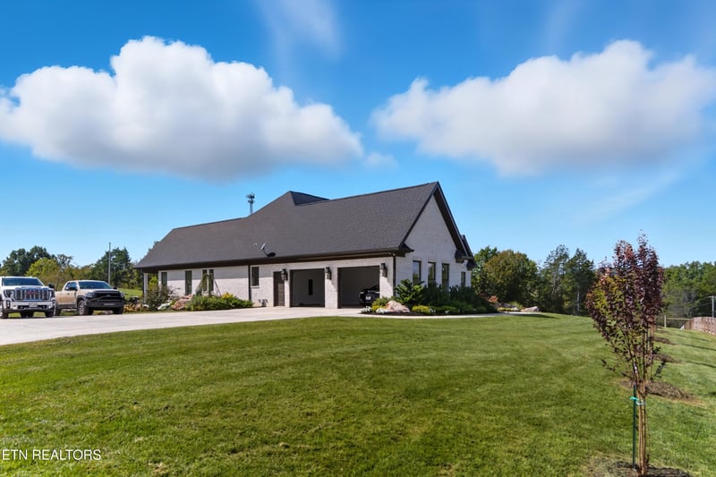 3239 Hwy 61 West, Andersonville, TN 37705