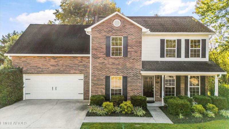 324 Ashworth Tr, Powell, TN 37849