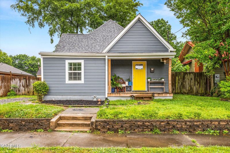 324 Douglas Ave, Knoxville, TN 37921
