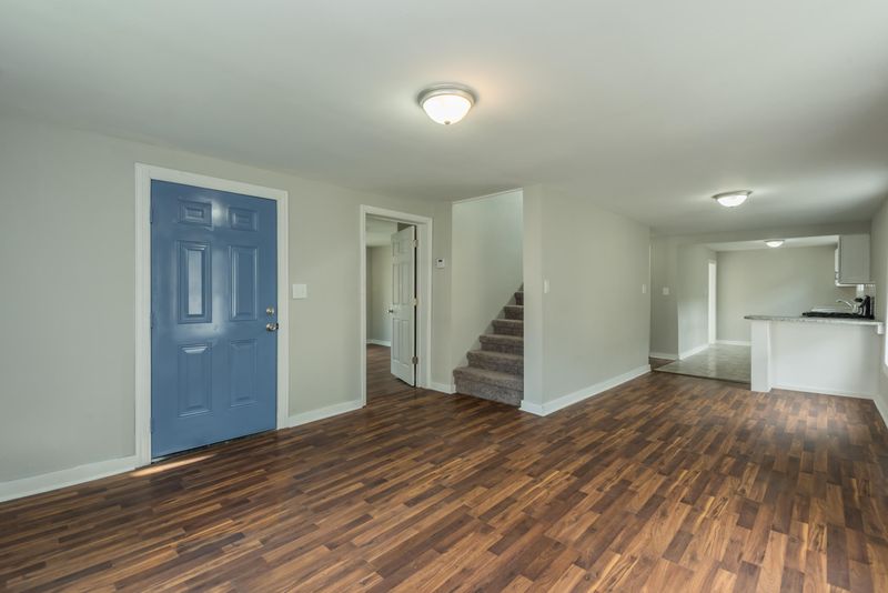 324 E Emerald Ave, Knoxville, TN 37917