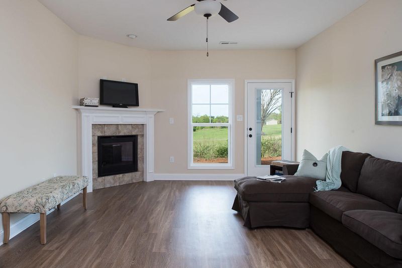 324 Franklin Meadows Way, Seymour, TN 37865