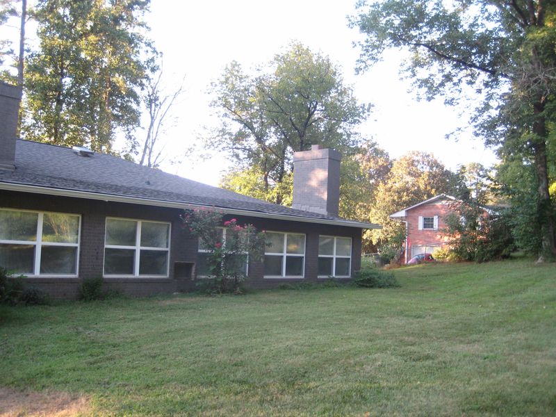 324 Irwin Dr, Powell, TN 37849