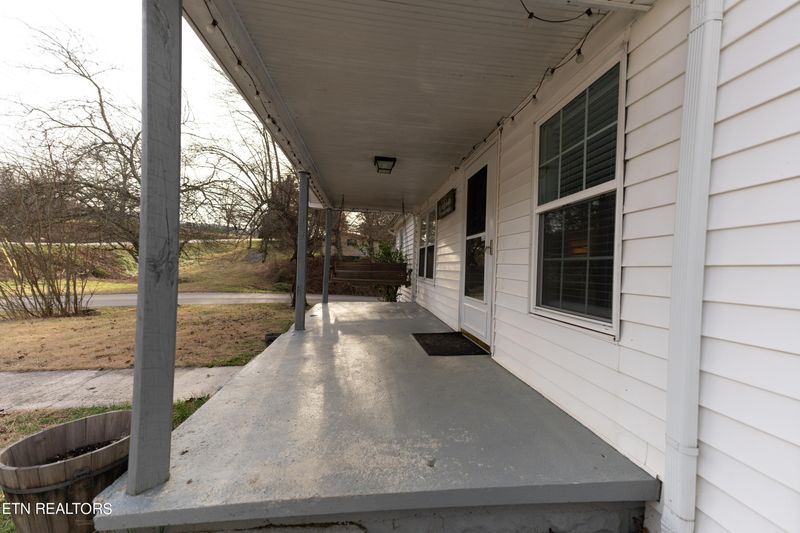 324 Little Valley Rd, Maynardville, TN 37807