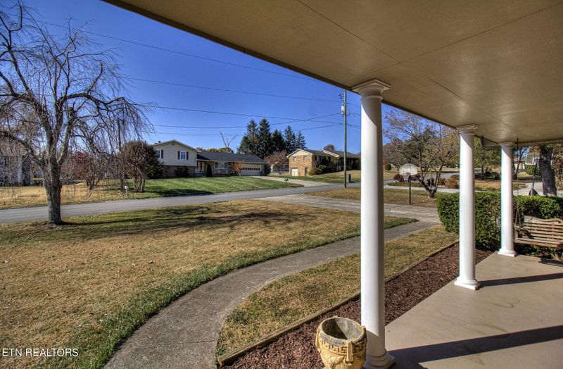 324 Logan St, Seymour, TN 37865