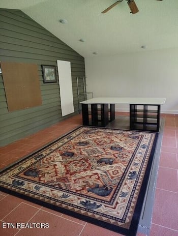 324 Meadows Rd, Sparta, TN 38583