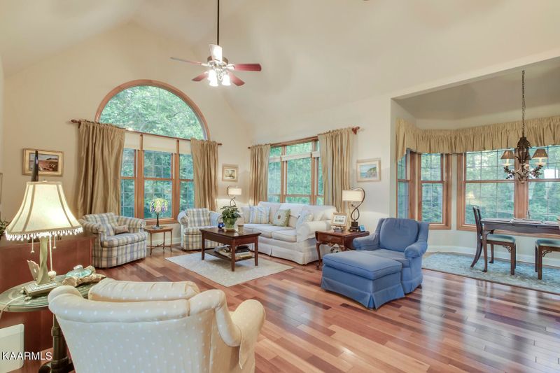 324 Mingo Way, Loudon, TN 37774