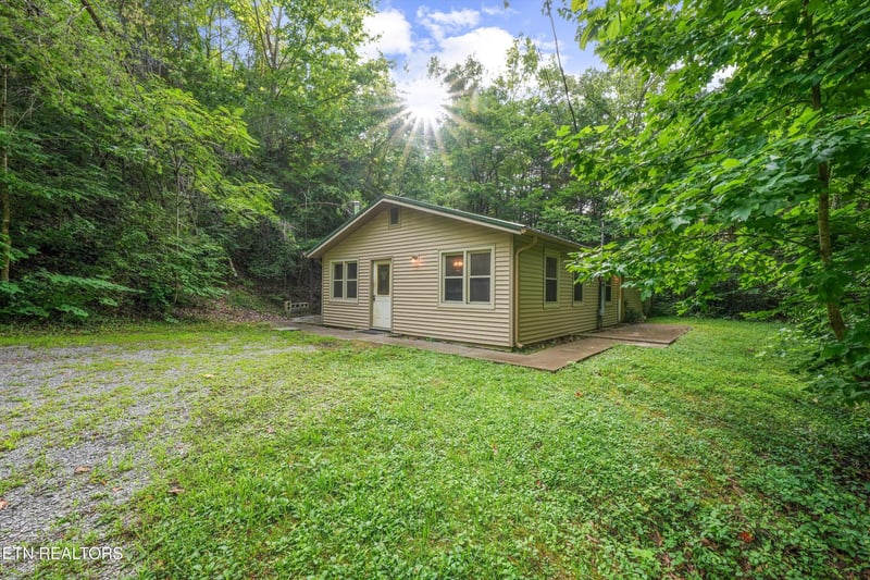 324 Whaley Way, Sevierville, TN 37876