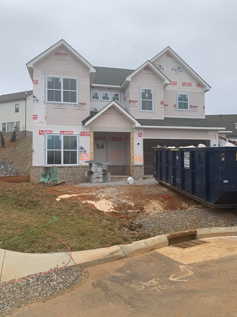 3240 Great Plains Ln, Knoxville, TN 37931