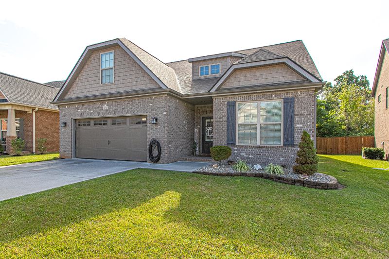 3242 Beaver Glade Ln, Knoxville, TN 37931