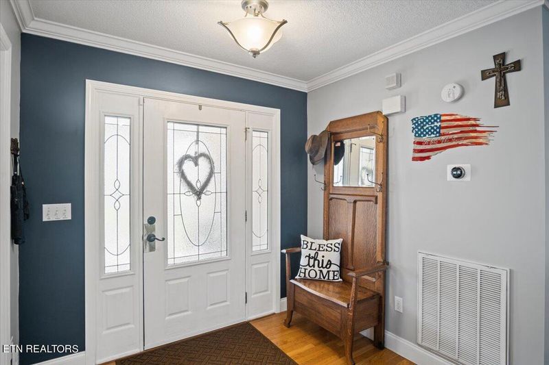 3244 Sandpiper Ct, Kodak, TN 37764