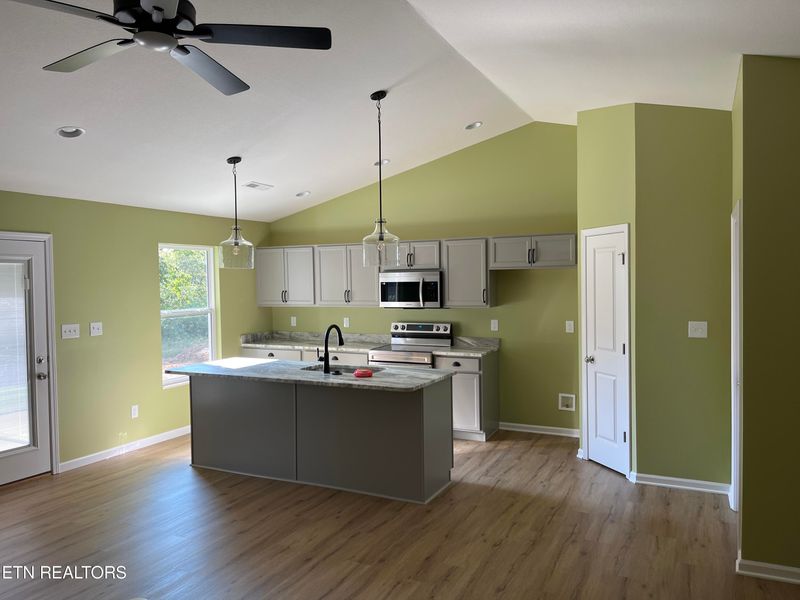 3247 Truitt Path Ln, Knoxville, TN 37931