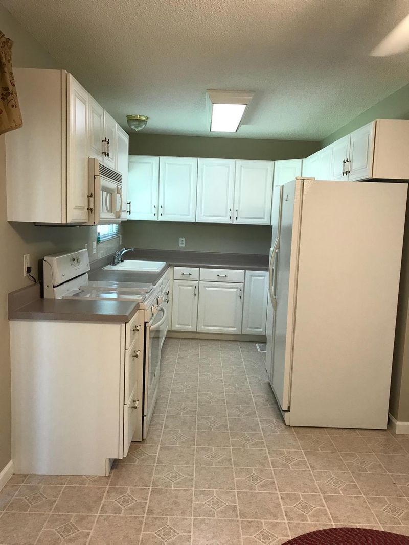3247 Wilderness Rd, Knoxville, TN 37917