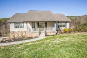 3248 River Pointe Cir, Kodak, TN 37764