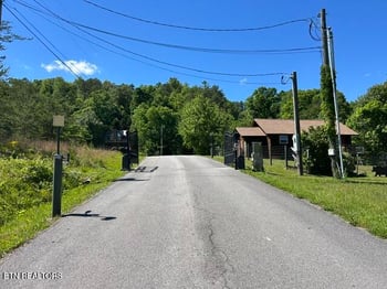 325 Beckett Ridge Rd, Townsend, TN 37882
