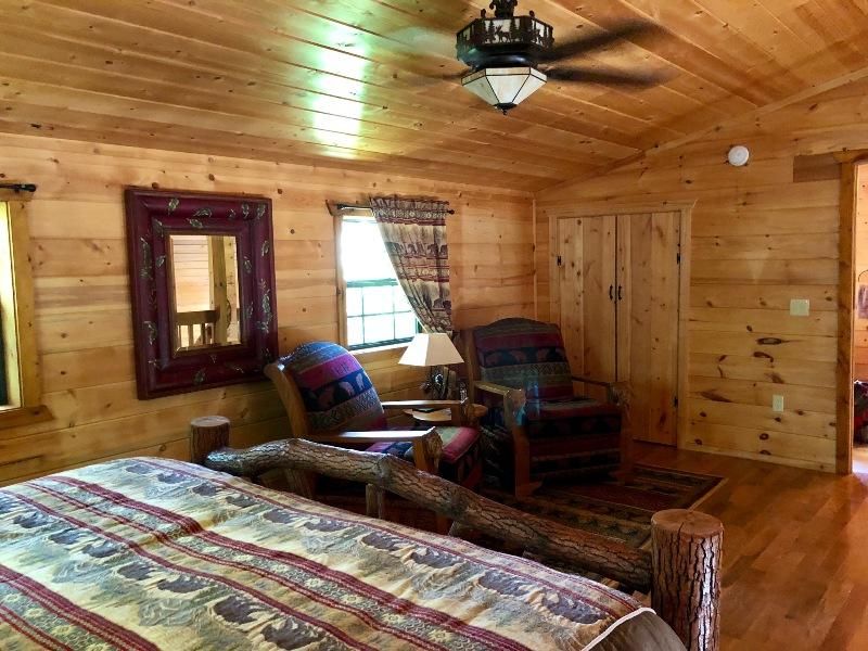 325 Smithfield Rd, Tellico Plains, TN 37385