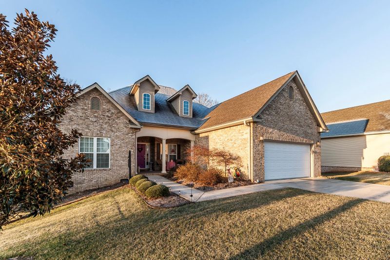 326 Mingo Way, Loudon, TN 37774
