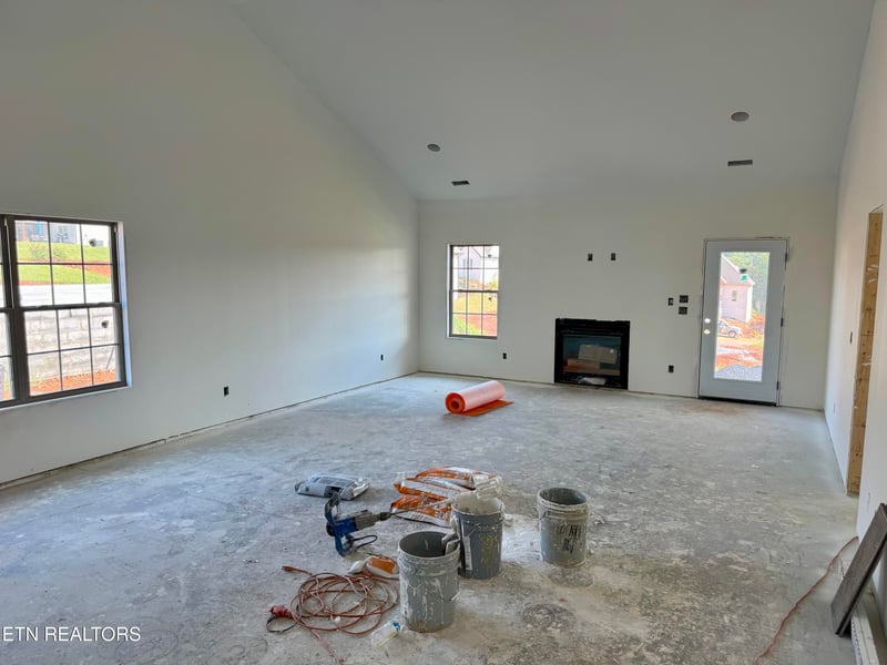 326 Rugby Manor Ln, Knoxville, TN 37923