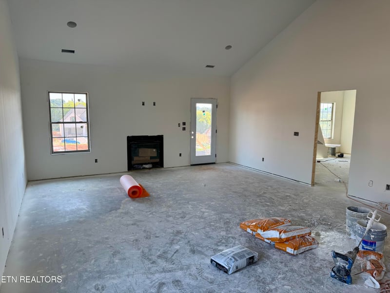 326 Rugby Manor Ln, Knoxville, TN 37923
