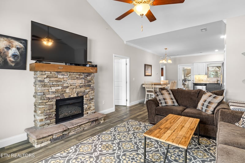 326 Shooting Star Loop #201, Townsend, TN 37882