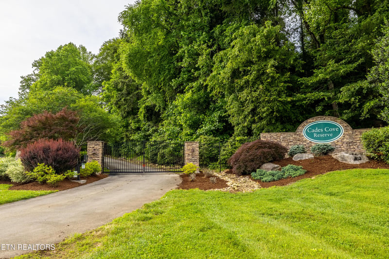 326 Shooting Star Loop #201, Townsend, TN 37882
