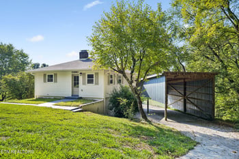 326 Tillery Rd, Powell, TN 37849