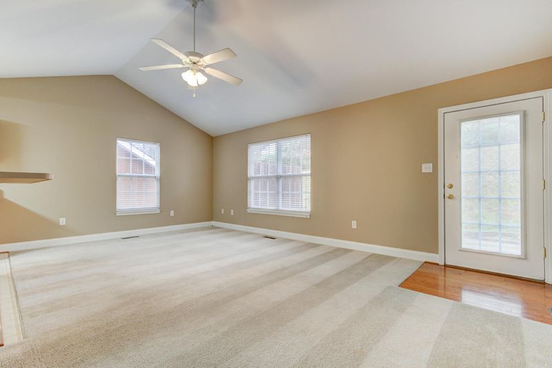 3262 Thomas Hill Way, Knoxville, TN 37917