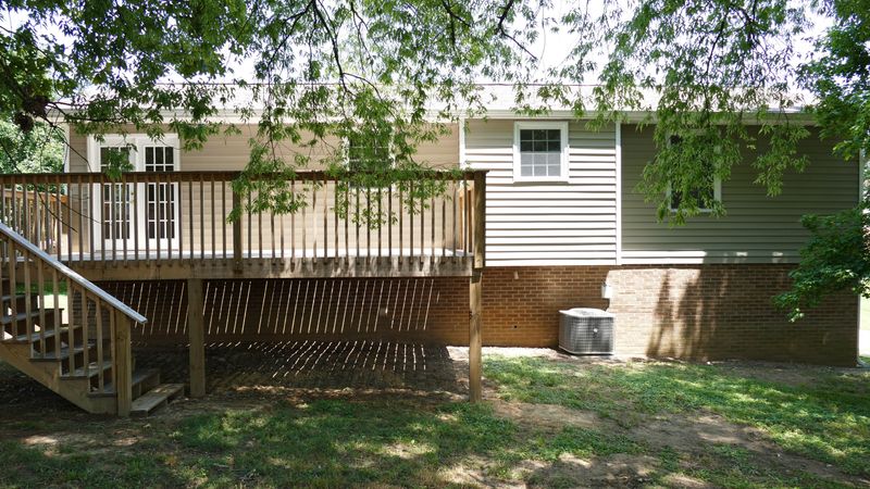 327 Grant Ct, Maryville, TN 37804