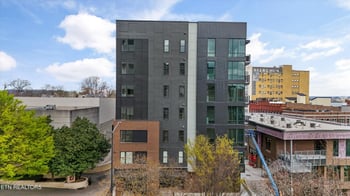 327 W Summit Hill Dr #208, Knoxville, TN 37902