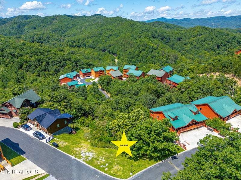3274 Lonesome Pine Way, Sevierville, TN 37862