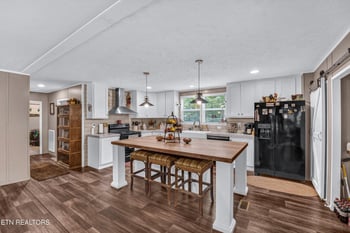 3279 Sims Rd, Sevierville, TN 37876