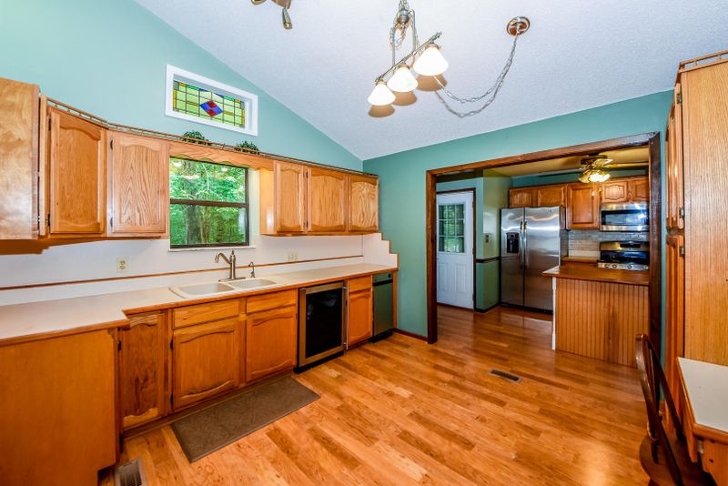 328 Birchwood Ln, Sevierville, TN 37862