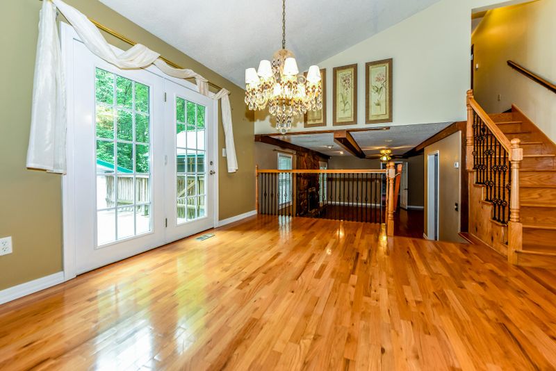 328 Birchwood Ln, Sevierville, TN 37862