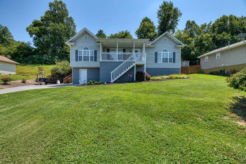 328 Bowers Park Cir, Knoxville, TN 37920