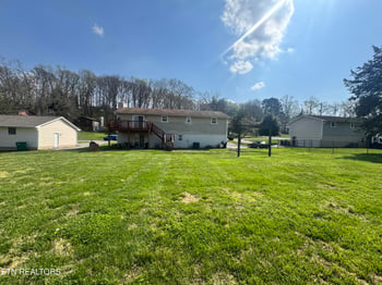 328 Wardley Rd, Knoxville, TN 37934