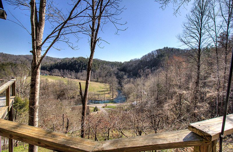 3284 Rubye Rd, Sevierville, TN 37876