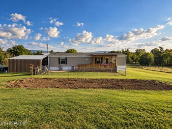 329 Carr Rd, Seymour, TN 37865