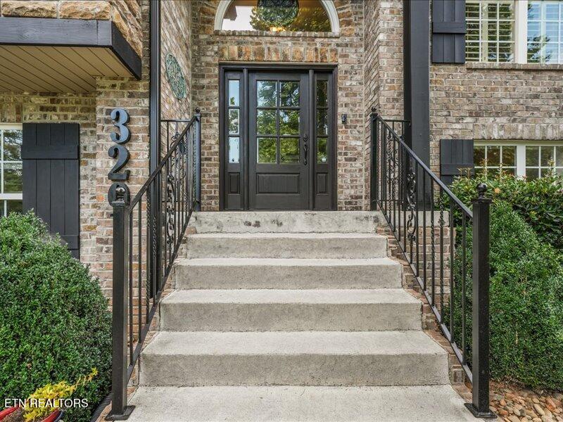 329 Cashmere Ln, Knoxville, TN 37934