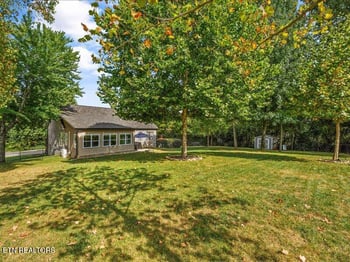 329 Cashmere Ln, Knoxville, TN 37934