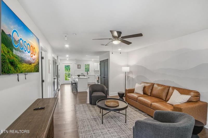 329 Ownby St #1402, Gatlinburg, TN 37738
