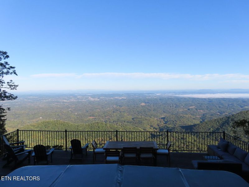 3297 Duncan Springs Rd, Sevierville, TN 37876