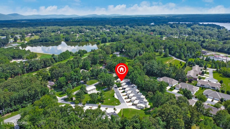 33 Big Horn Loop #2, Crossville, TN 38572