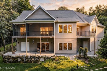 330 Dudala Point, Loudon, TN 37774