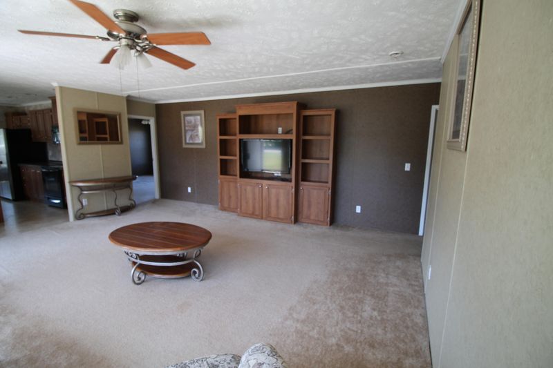 330 Rudd Rd, Greenback, TN 37742