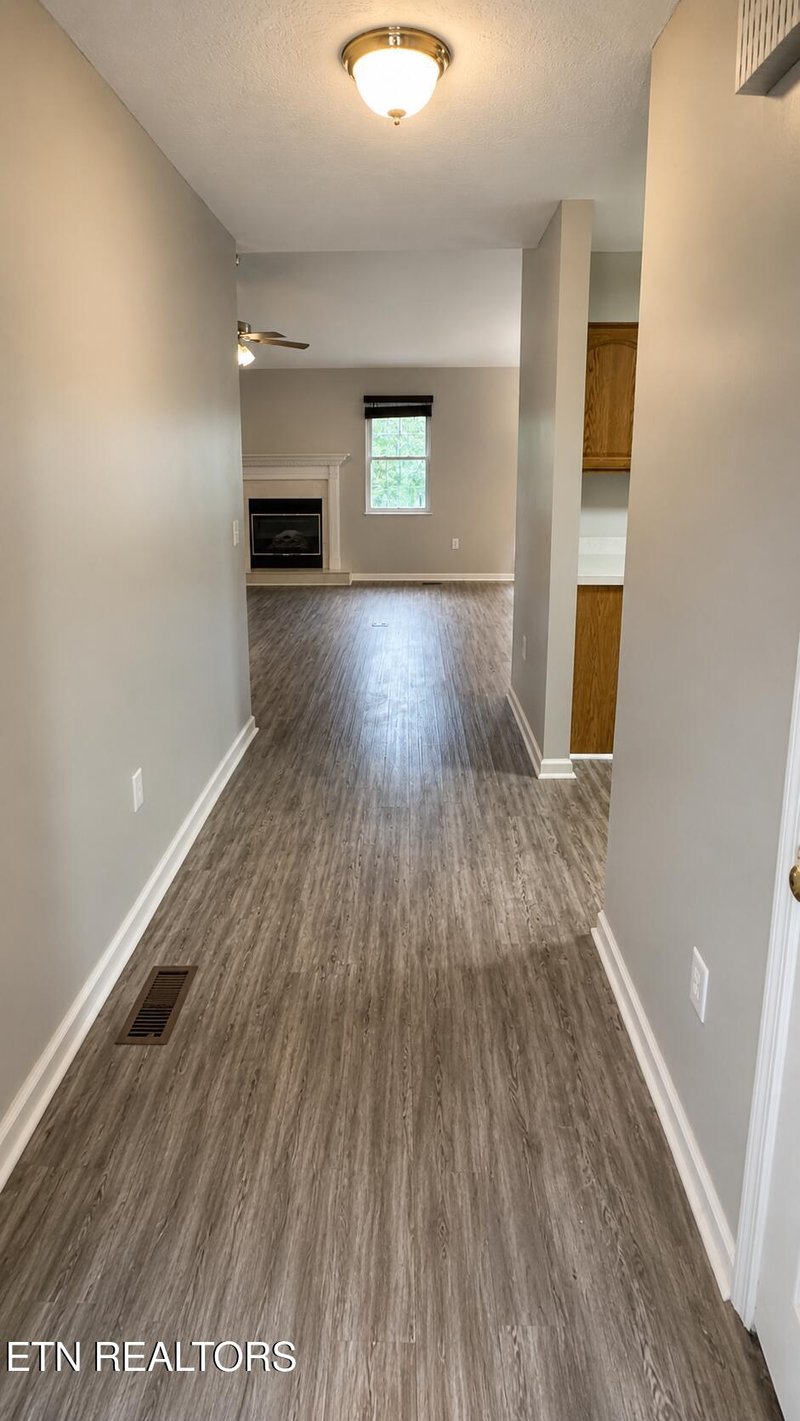 330 Villa Dr, Seymour, TN 37865