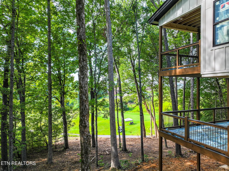330 Warbler Point, Sevierville, TN 37876