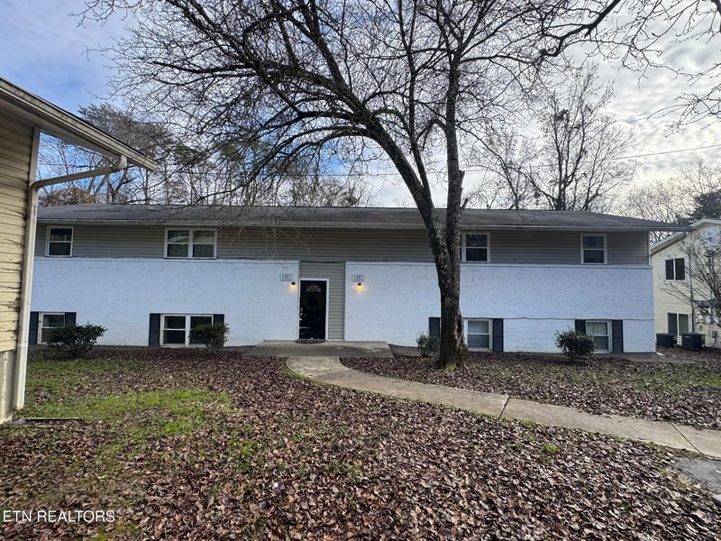 3300-3374 Valley View Dr, Knoxville, TN 37917
